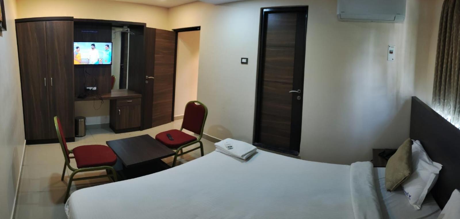 Hotel Sami V Landmarks Arantangi Ngoại thất bức ảnh