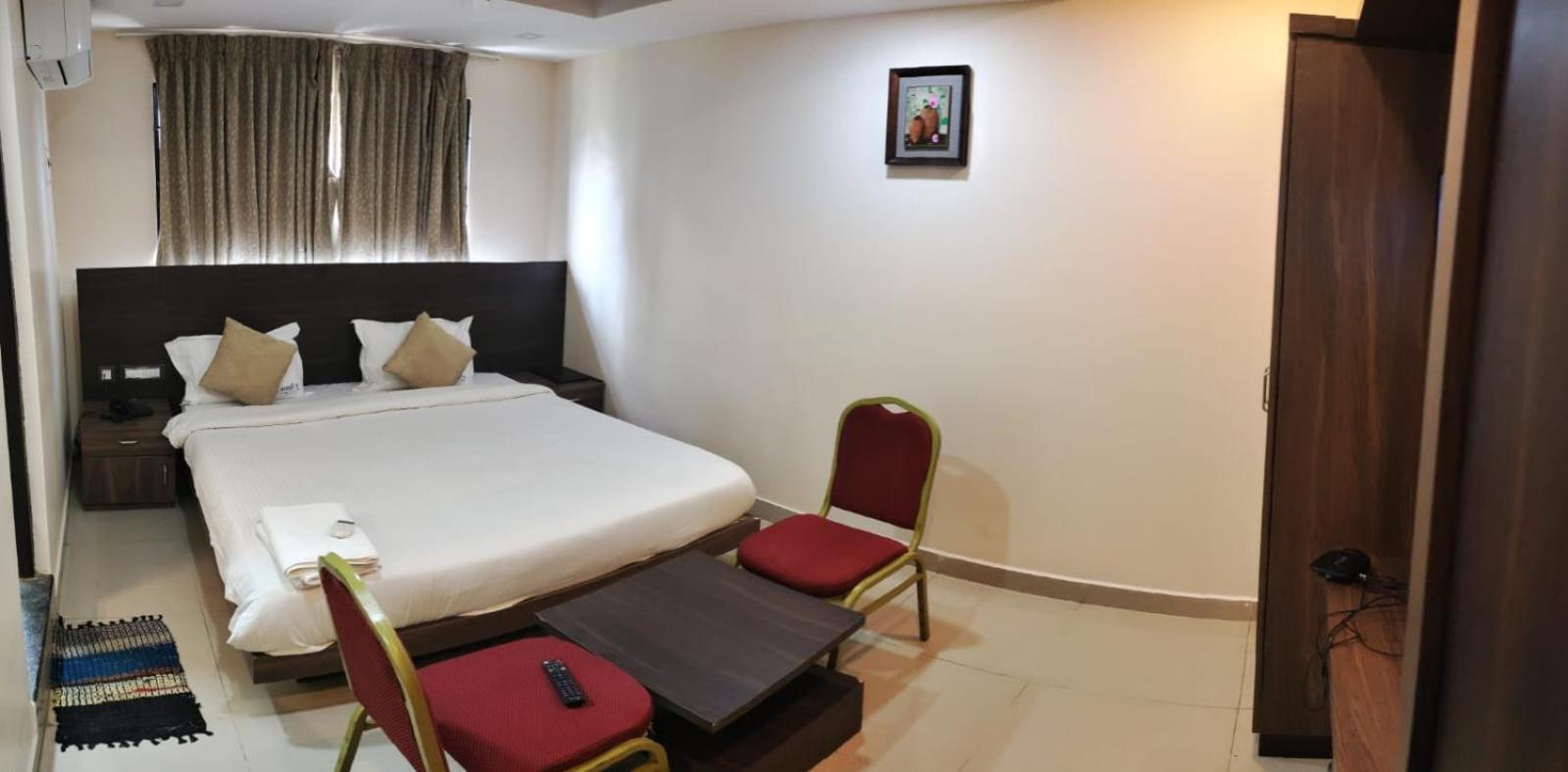 Hotel Sami V Landmarks Arantangi Ngoại thất bức ảnh