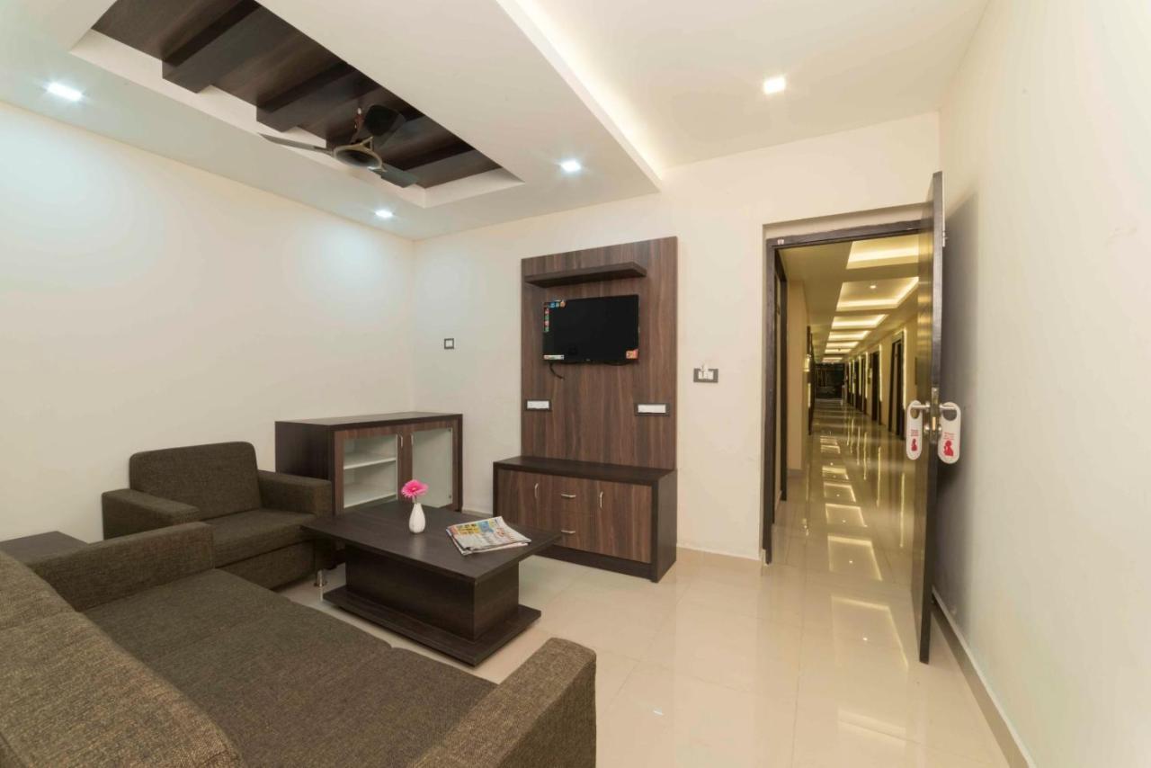 Hotel Sami V Landmarks Arantangi Ngoại thất bức ảnh
