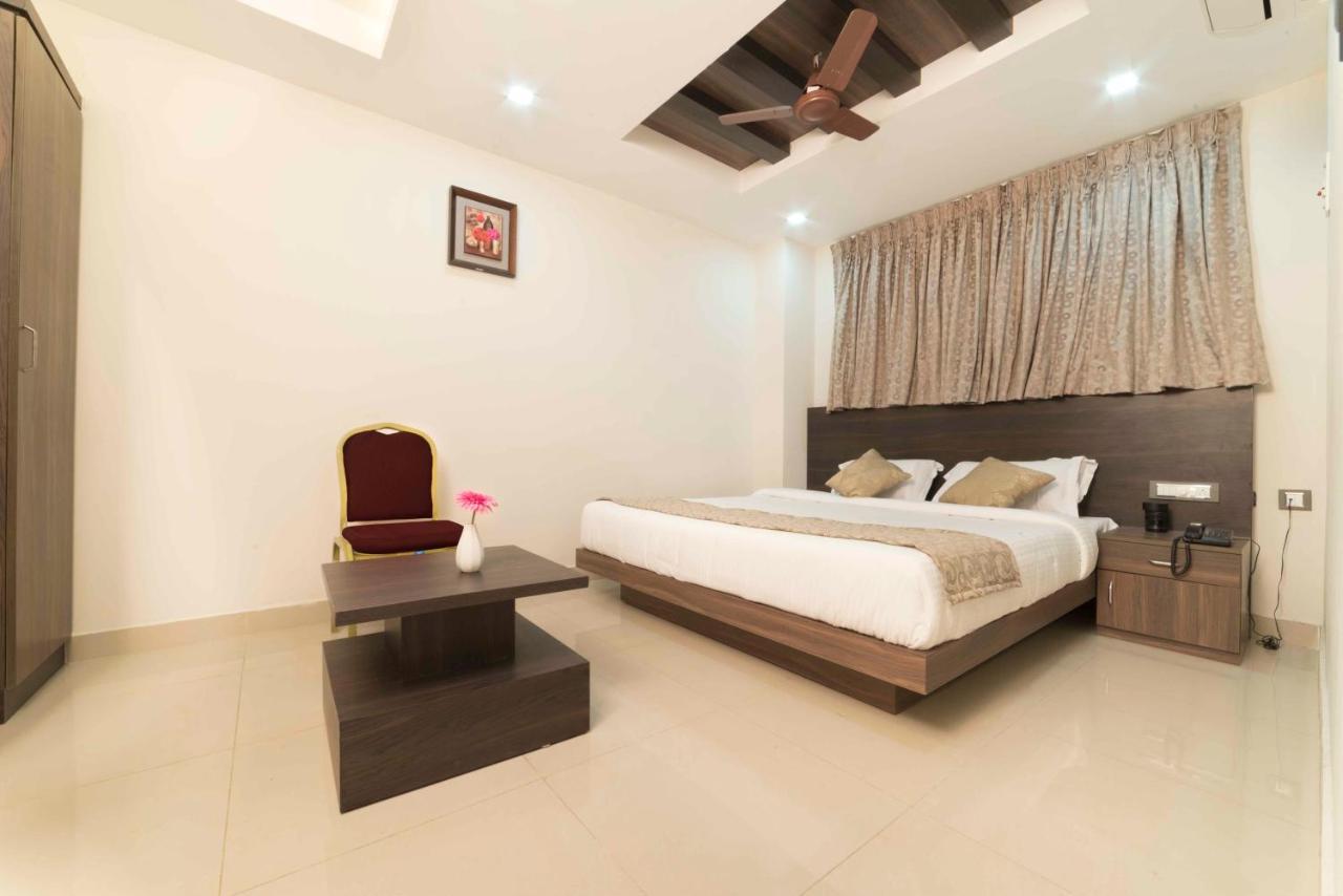 Hotel Sami V Landmarks Arantangi Ngoại thất bức ảnh
